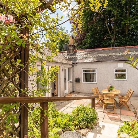 Dormie Cottage, Lovely Bright And Spacious Bungalow With Wood Fire Ballater Exterior foto